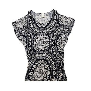 Trina Turk Stretchy Short Sleeve Cold Shoulder Open Shoulder Blouse Size Small